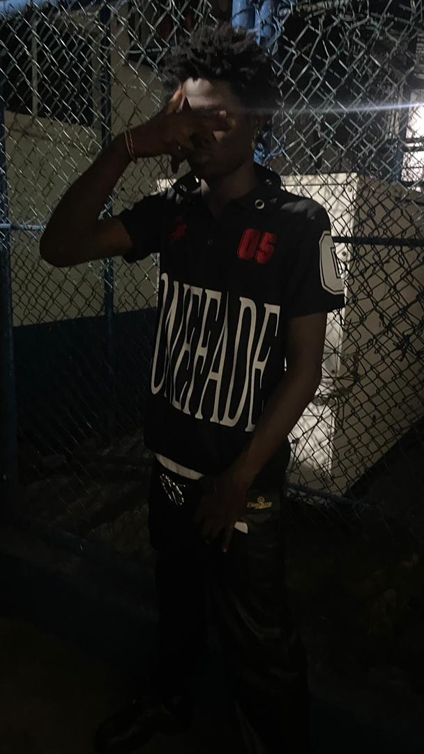 BLACK POLO